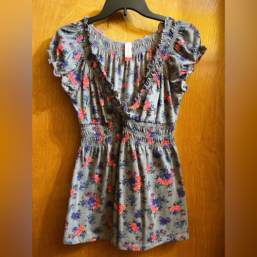 Floral Ruffle Trim Top